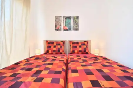 Bretia Apartments - 34