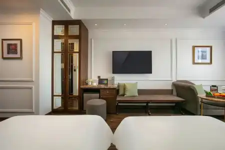 Hanoi Allure - 111