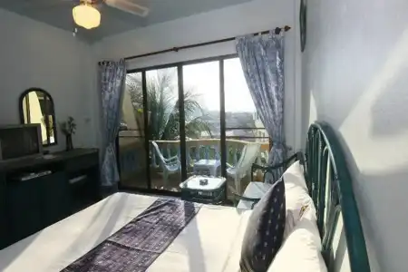 Patong Sunbeach Mansion - 5