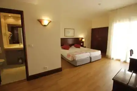 Suite Jardins Da Ajuda - 11