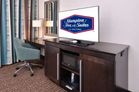 Hampton Inn & Suites Bend - 45