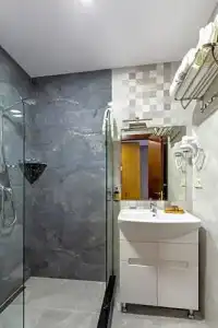 Mukhrantubani Boutique - 1