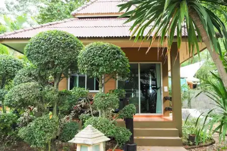 Lanta Castaway Beach Resort - 60