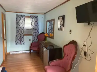 Hillside Motel - 20