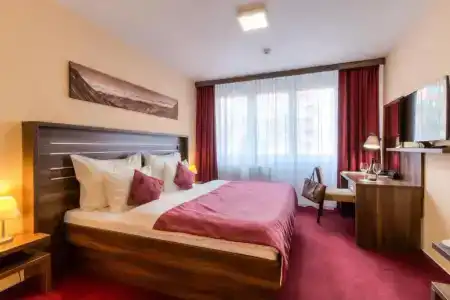Best Western Vista - 42
