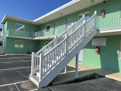RusMar Motel - 10