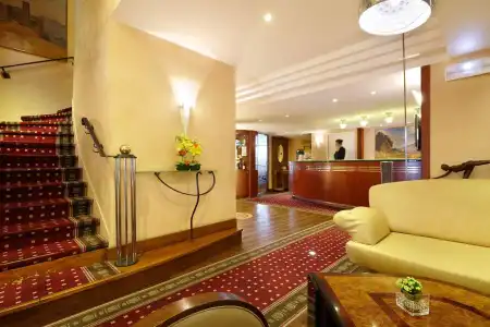 Hôtel Saint Christophe Aix en Provence Centre Ville - 1