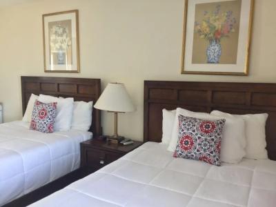 Ocean Surf Resort - 46