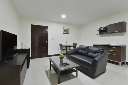 Studio Residence Sukhumvit 71 - 84