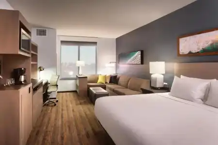 Hyatt House at Anaheim Resort/Convention Center - 46