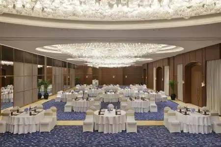 Shangri-La Eros, New Delhi - 14