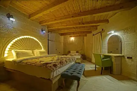 Zeus Cave Suites - 17
