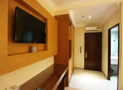 Coin's Jakarta - 38