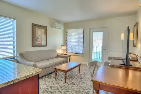 La Fiesta Ocean Inn And Suites - 112