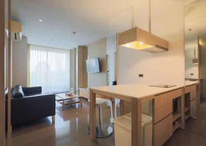 Balcony Seaside Sriracha & Serviced Apartments (SHA Extra Plus) - 117