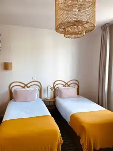 Hôtel Ambassadeurs - 61