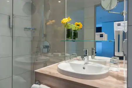 Essential by Dorint Stuttgart/Airport - 26