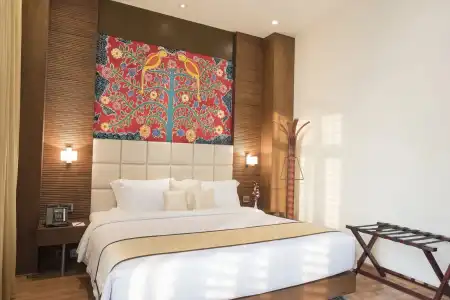 Monotel Luxury Business - 5