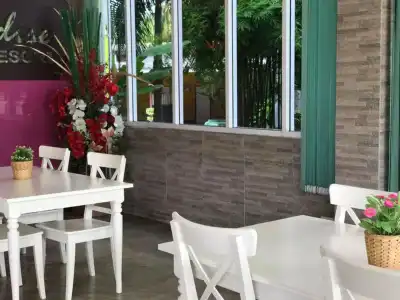 Paradise Resort - 6