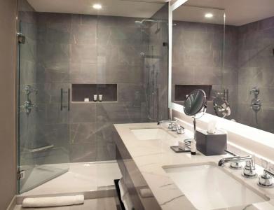 Grand Hyatt - 10