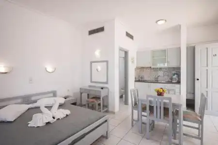 Kristall Suites - 1
