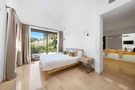 Cap Vermell Grand - 234