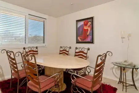 Bay Royal Apartments - 5