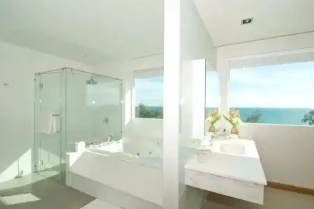 Welcome World Beachfront Resort - 7