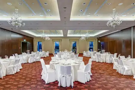 Grand River Park, a Luxury Collection Bratislava - 43