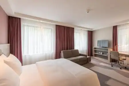 Hampton by Hilton Frankfurt City Centre East - 20