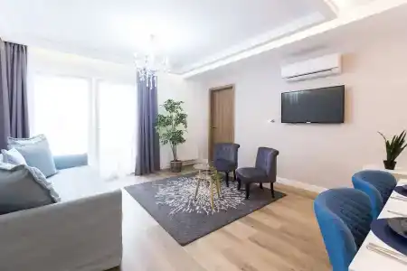 SWU Broadway - 160