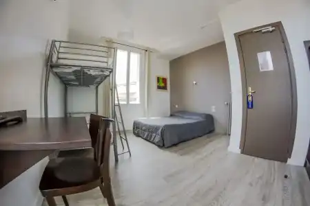 Trianon - 52