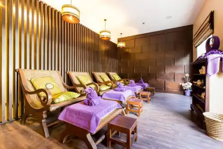 Deevana Plaza Phuket - 22