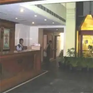 Nandhini R.T.Nagar - 17
