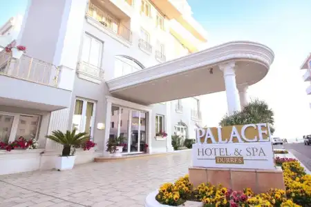 Palace & Spa - 0