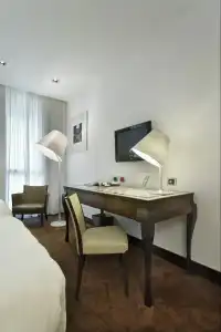 Unahotels Cusani Milano - 24
