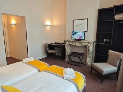 Hôtel L'Hirondelle - 51