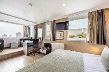 Gallery Residence & - 71