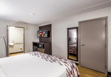 Red Roof Inn Lexington - 26