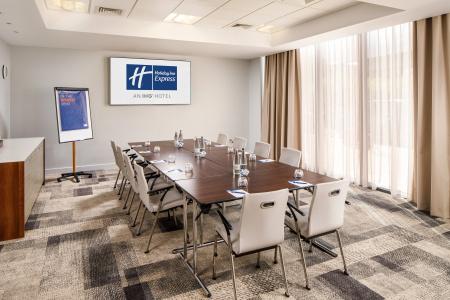 Holiday Inn Express LONDON - EXCEL by IHG - 18