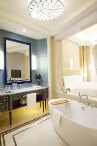 Sofitel Shanghai Hongqiao - 56