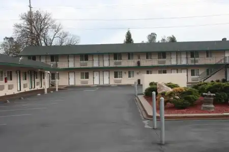 Value Inn & Suites - 0