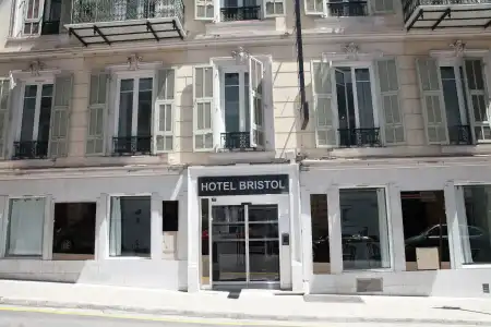 Hôtel Bristol - 0
