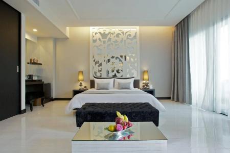 Long Beach Luxury Villas - 2