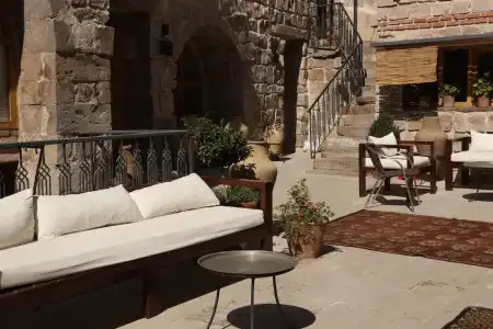 Pinhan Cave Suites - 106