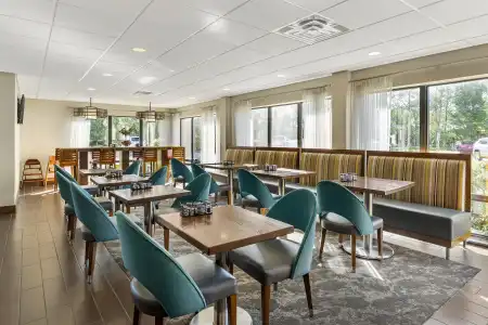 Best Western Plus Bellingham - 35