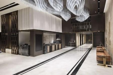 DoubleTree by Hilton - 15