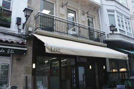 Lois - 20