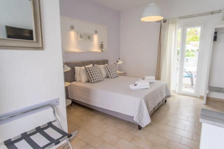Cyclades Studios - 227
