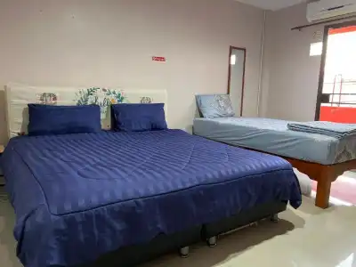 Smile Home Guesthouse - 2
